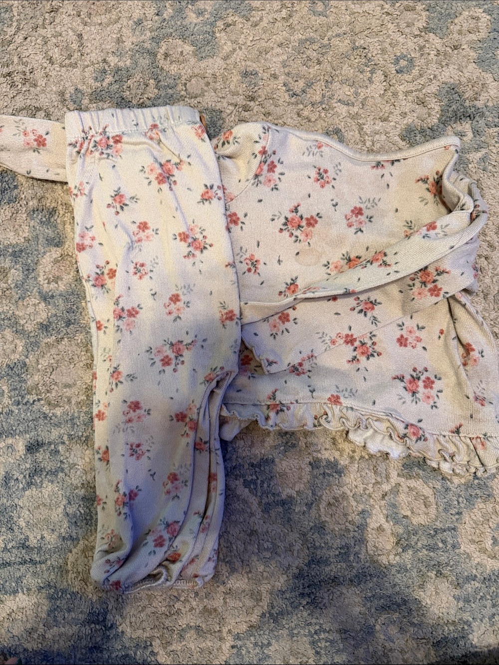 Modern Moments floral 2 piece set